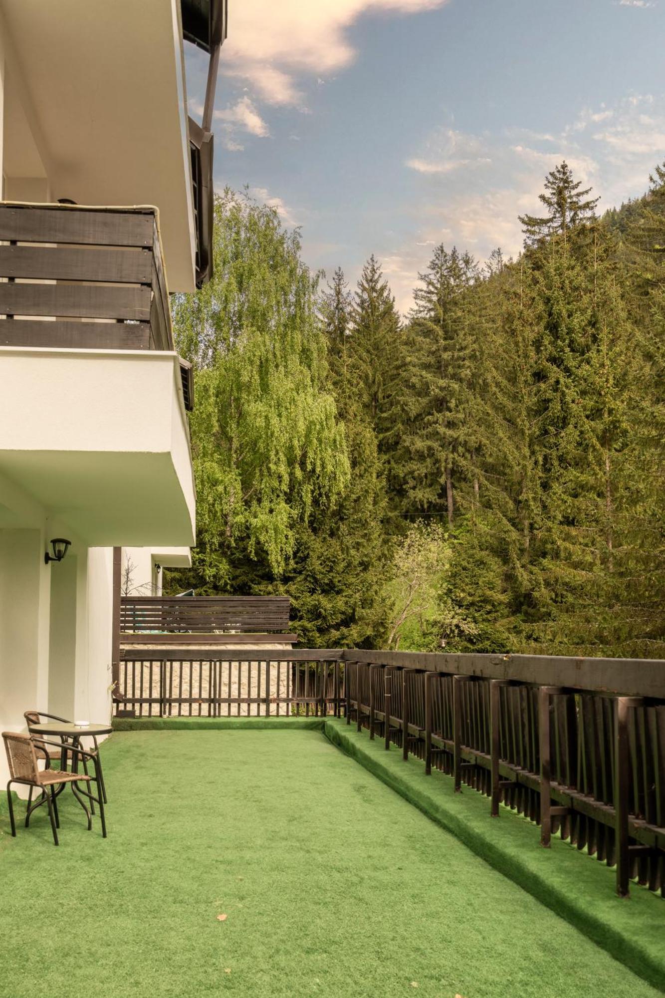 Dinvis Apartments Пояна Брашов Екстериор снимка