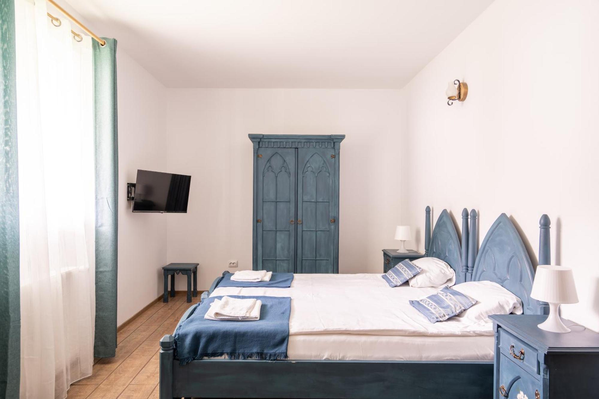 Dinvis Apartments Пояна Брашов Екстериор снимка