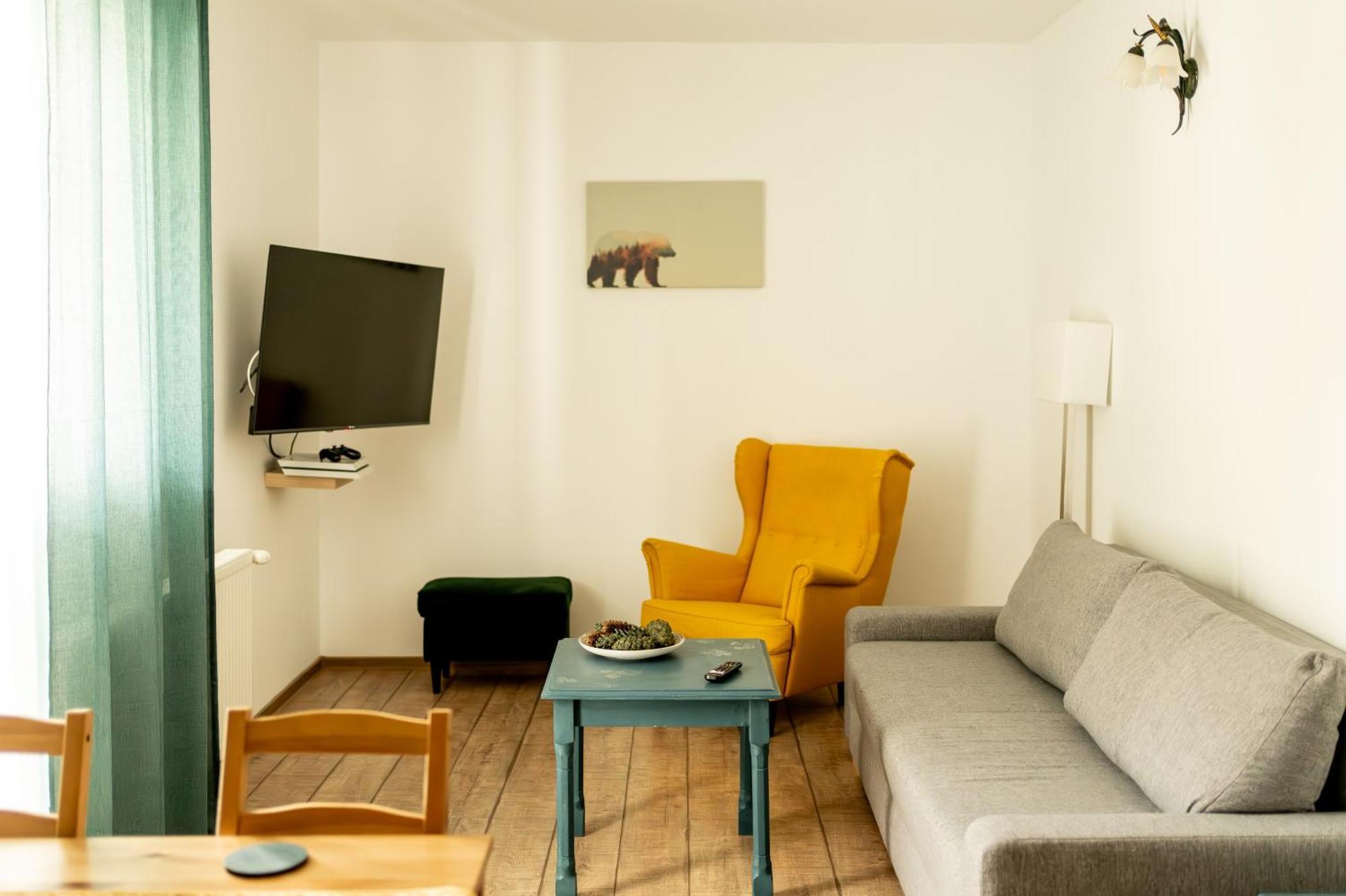 Dinvis Apartments Пояна Брашов Екстериор снимка