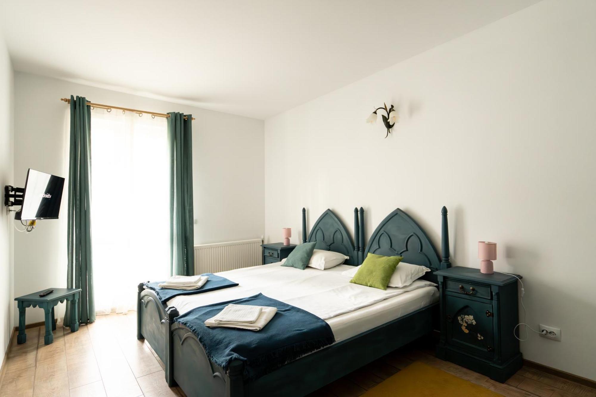 Dinvis Apartments Пояна Брашов Екстериор снимка