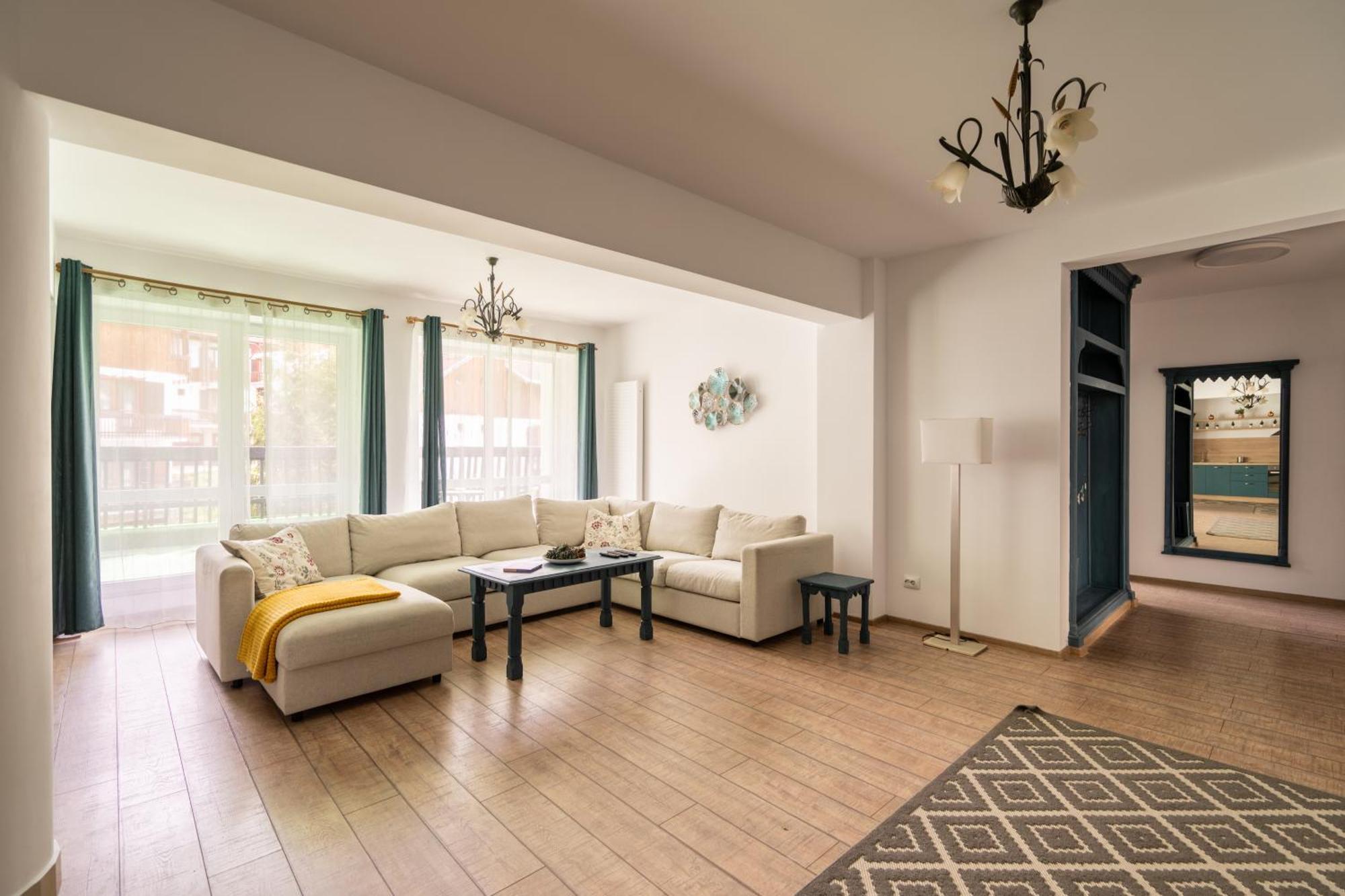 Dinvis Apartments Пояна Брашов Екстериор снимка