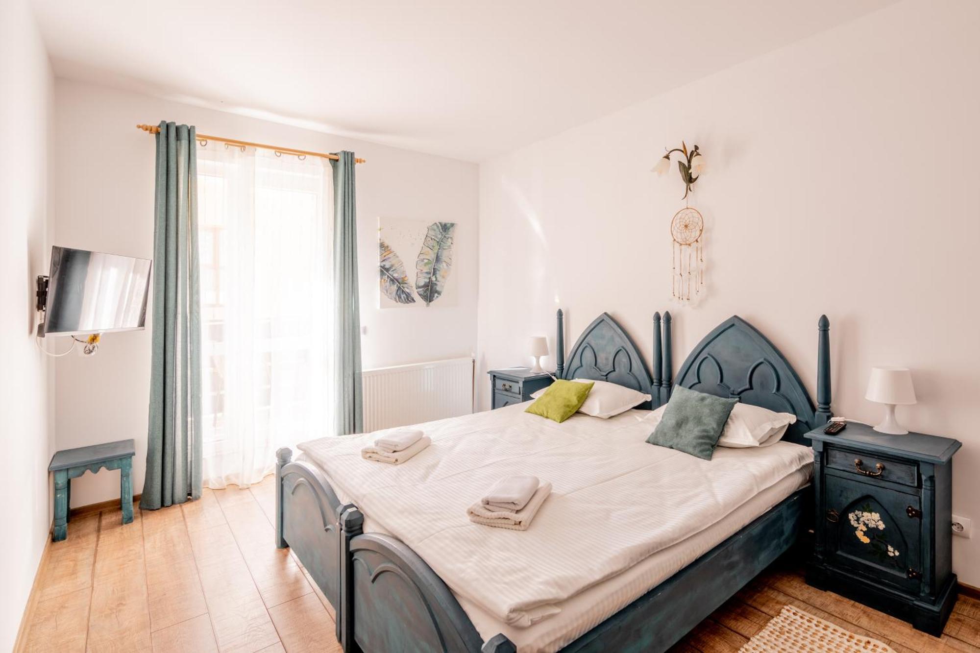 Dinvis Apartments Пояна Брашов Екстериор снимка