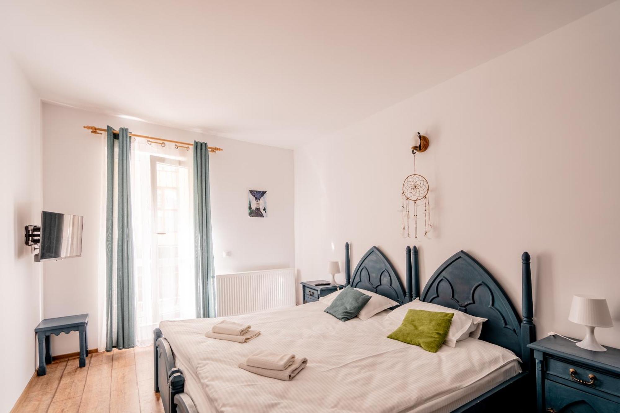 Dinvis Apartments Пояна Брашов Екстериор снимка
