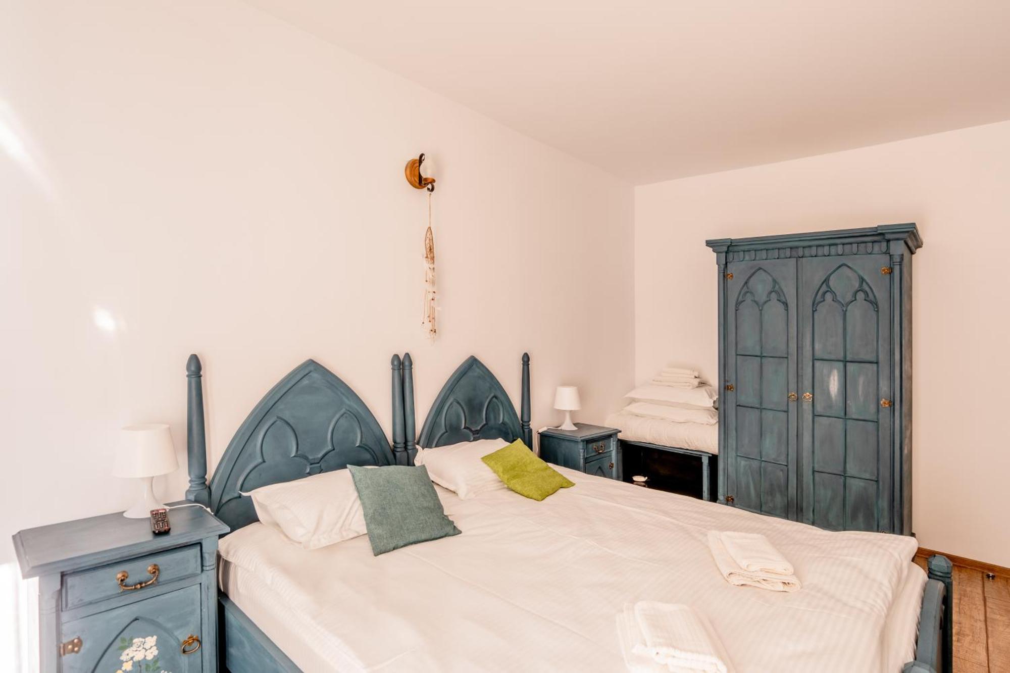 Dinvis Apartments Пояна Брашов Екстериор снимка